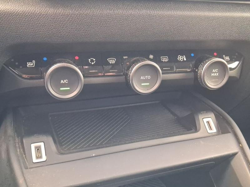 Used CITROEN C4 BlueHDi 110ch S&S Shine 2021 Blanc Banquise (O) € 13980 in Leudelange