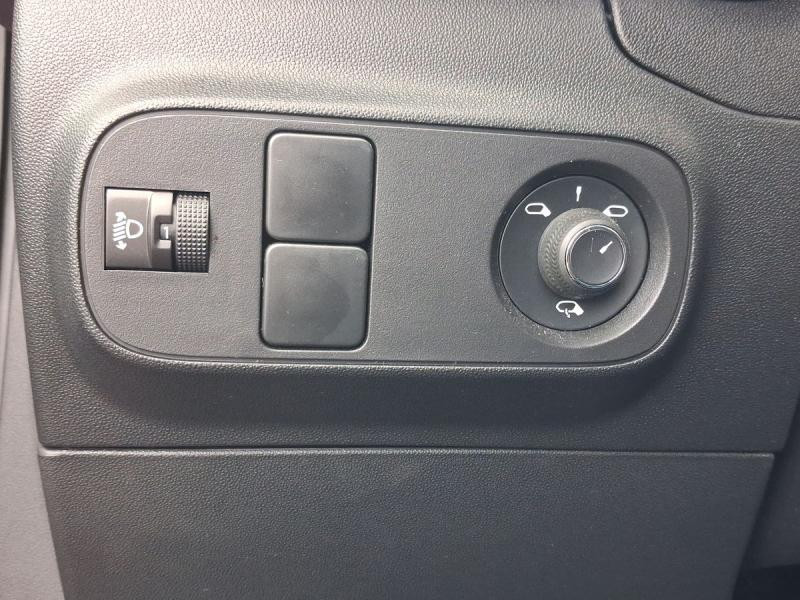 Occasion CITROEN C3 1.2 PureTech 110ch S&S Shine 120-123g 2022 Rouge Elixir (S) 12990 € à Leudelange