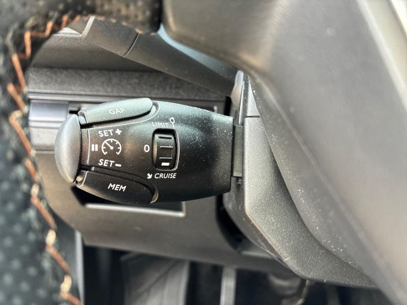 Occasion PEUGEOT 3008 1.2 PureTech 130ch S&S GT Line 2020 Bleu Magnetic (M) 14990 € à Leudelange