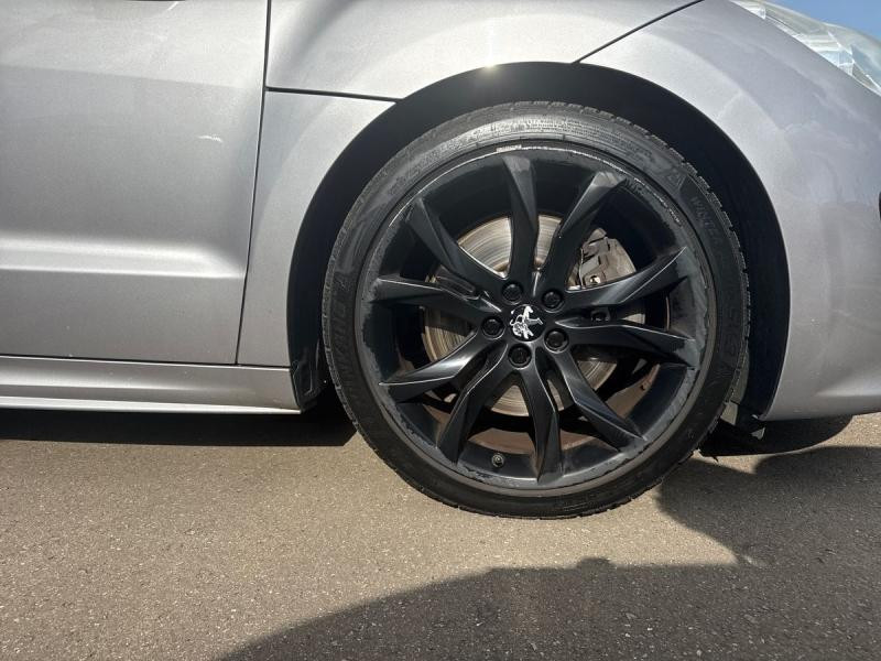 Used PEUGEOT RCZ 1.6 THP 16v 200ch 2012 Gris Sidobre € 11490 in Leudelange