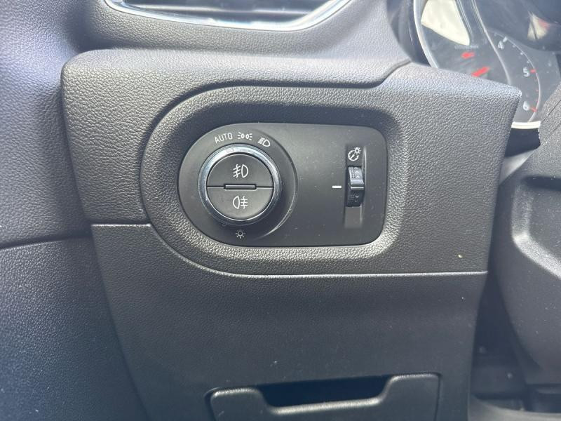 Used OPEL Grandland X 1.5 D 130ch Innovation 2019 Gris € 14980 in Leudelange