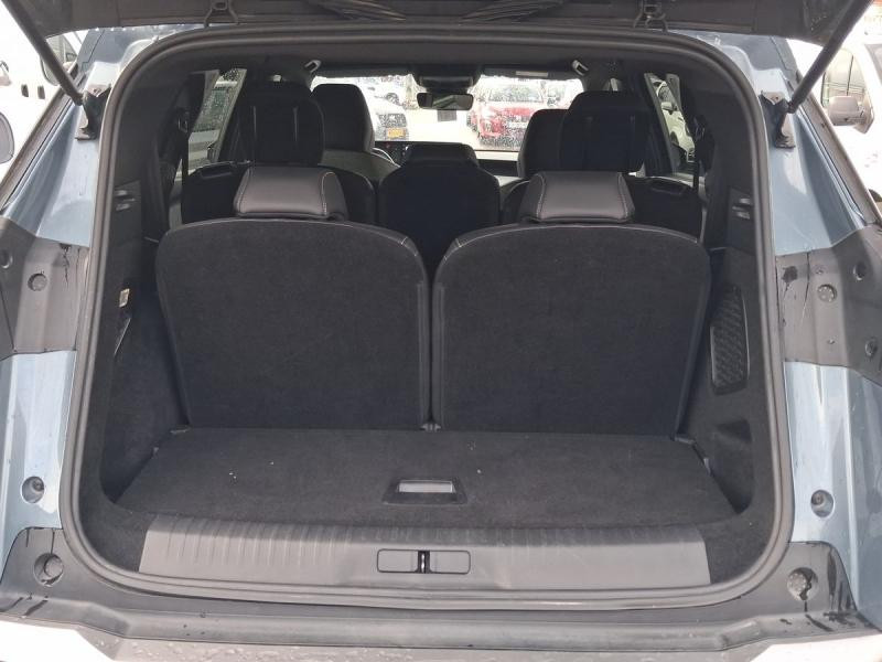 Used PEUGEOT 5008 Hybrid 145ch Allure e-DCS6 2025 Bleu € 30990 in Leudelange