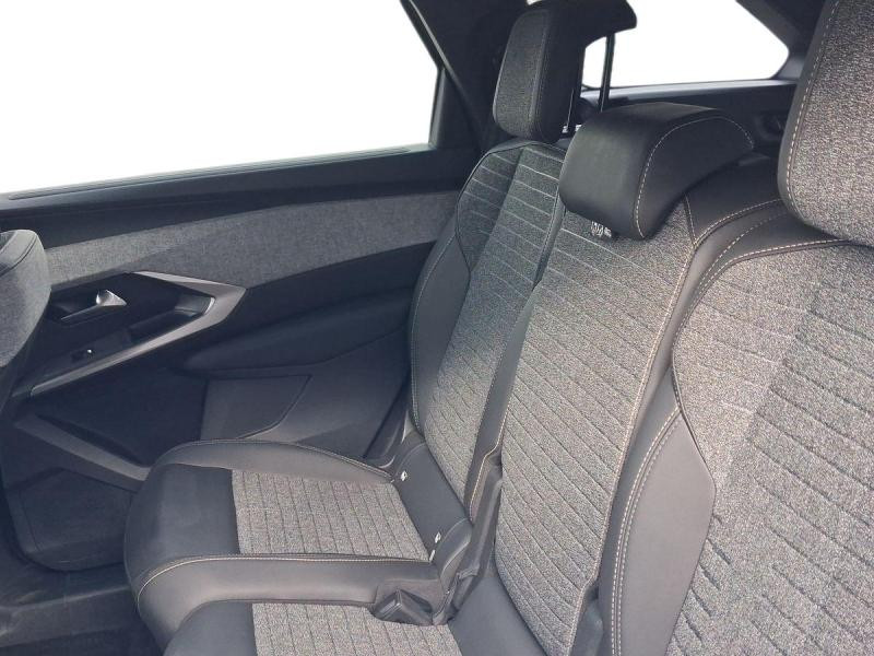 Used PEUGEOT 5008 Hybrid 145ch Allure e-DCS6 2025 Bleu € 30990 in Leudelange