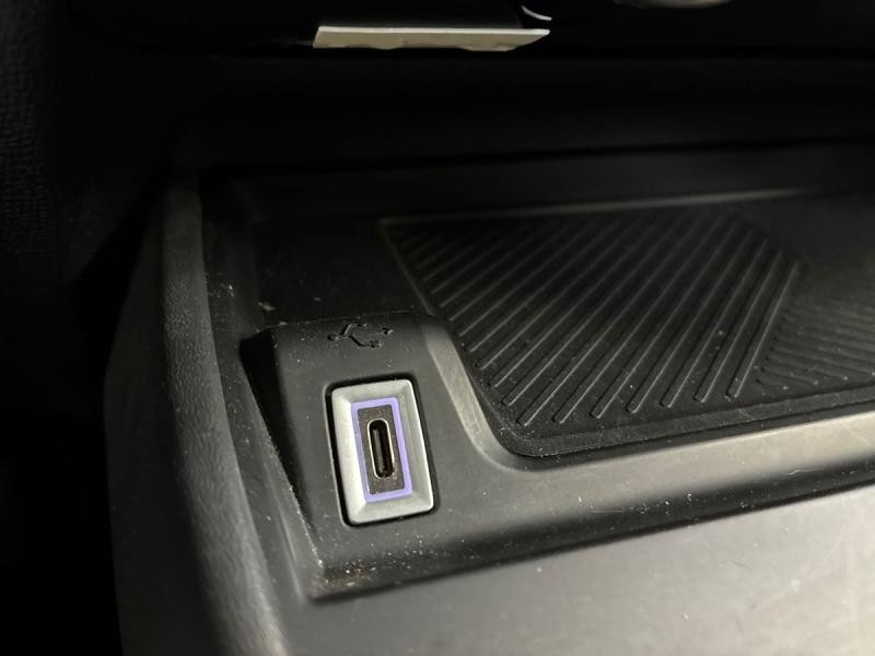 Occasion CITROEN C4 Moteur électrique 136ch (100 kW) Shine Pack Automatique 2021 Rouge Elixir (N) 17990 € à Leudelange