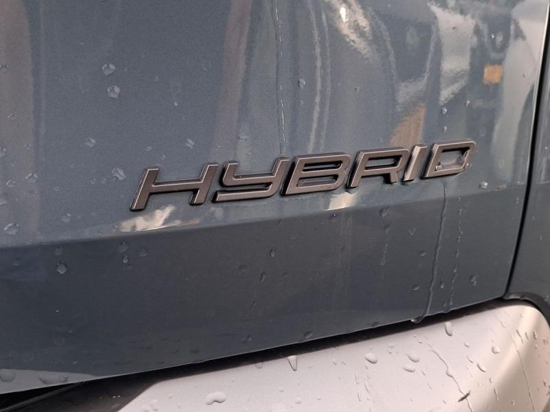 Used PEUGEOT 5008 Hybrid 145ch Allure e-DCS6 2025 Bleu € 30990 in Leudelange