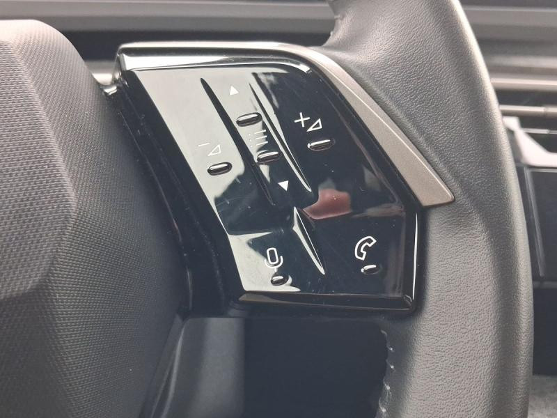 Occasion PEUGEOT 5008 Hybrid 145ch Allure e-DCS6 2025 Blanc Okénite (M) 30990 € à Leudelange