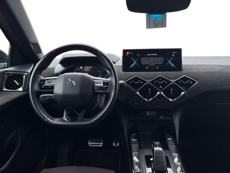 Used DS DS 3 E-Tense 156ch Performance Line 2022 Noir Perla Nera (N) - Toit Gris Carat € 14980 in Leudelange