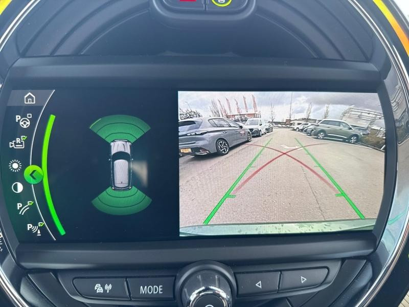 Occasion MINI Countryman Cooper SE 136ch + 88ch ALL4 BVA6 7cv 2020 British Racing Green IV 22990 € à Leudelange