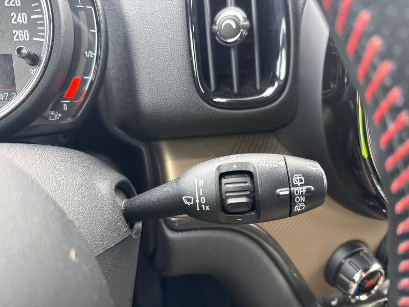 Occasion MINI Countryman Cooper SE 136ch + 88ch ALL4 BVA6 7cv 2020 British Racing Green IV 22990 € à Leudelange