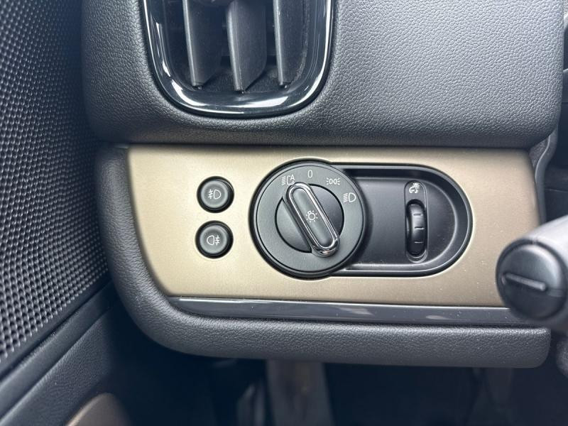 Occasion MINI Countryman Cooper SE 136ch + 88ch ALL4 BVA6 7cv 2020 British Racing Green IV 22990 € à Leudelange