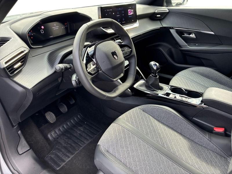 Used PEUGEOT 2008 1.2 100ch S&S Allure 2024 Gris Artense (M) € 18990 in Leudelange