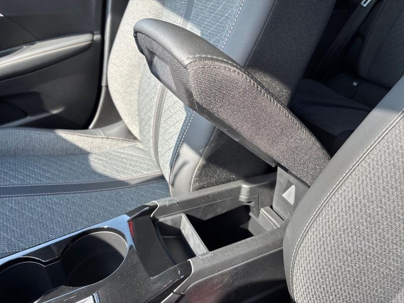 Used PEUGEOT 208 1.2 Hybrid 100ch Allure e-DCS6 2024 Rouge Elixir (V) € 17990 in Leudelange