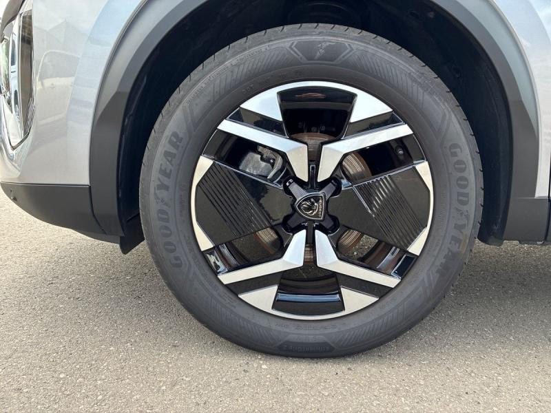 Used PEUGEOT 2008 1.2 100ch S&S Allure 2024 Gris Artense (M) € 18990 in Leudelange