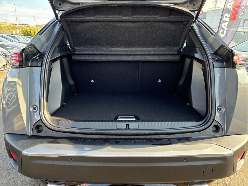 Used PEUGEOT 2008 1.2 Hybrid 145ch GT e-DCS6 2025 Gris Selenium (M) € 28490 in Leudelange