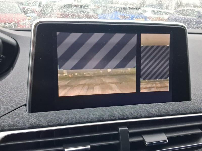 Occasion PEUGEOT 5008 1.2 PureTech 130ch Crossway S&S EAT6 2018 Blanc Banquise (O) 14980 € à Leudelange