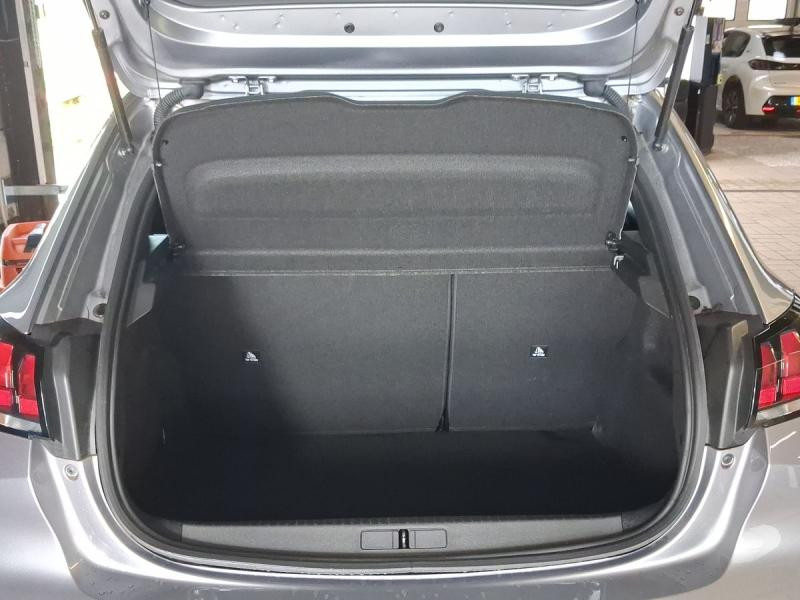Occasion PEUGEOT 208 1.2 PureTech 100ch S&S Active Pack 118g 2021 Gris Artense (M) 12990 € à Leudelange