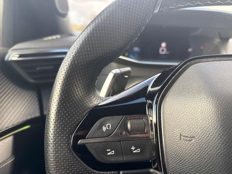 Used PEUGEOT 2008 1.2 PureTech 130ch S&S GT EAT8 2021 Gris Platinium (M) € 17990 in Leudelange