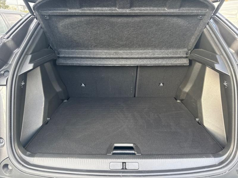 Used PEUGEOT 2008 1.2 PureTech 130ch S&S GT EAT8 2021 Gris Platinium (M) € 17990 in Leudelange