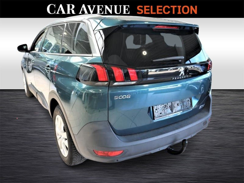 Occasion PEUGEOT 5008 II Active 1.2 PureTech 96kW 2018 BLUE 22990 € à Wavre