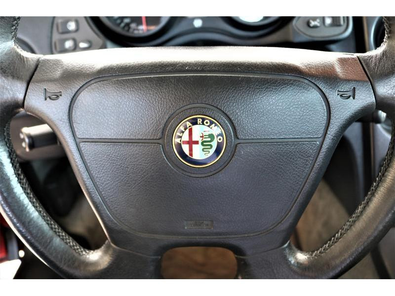 Occasion ALFA ROMEO GTV Lusso 2.0i 16v 110 kW 1995 RED 7900 € à Wavre