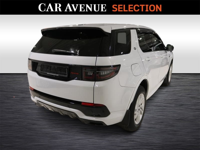 Used LAND-ROVER Discovery Sport R-Dynamic S 2.0 MHEV A/T AWD 1 2019 WHITE € 32500 in Wavre
