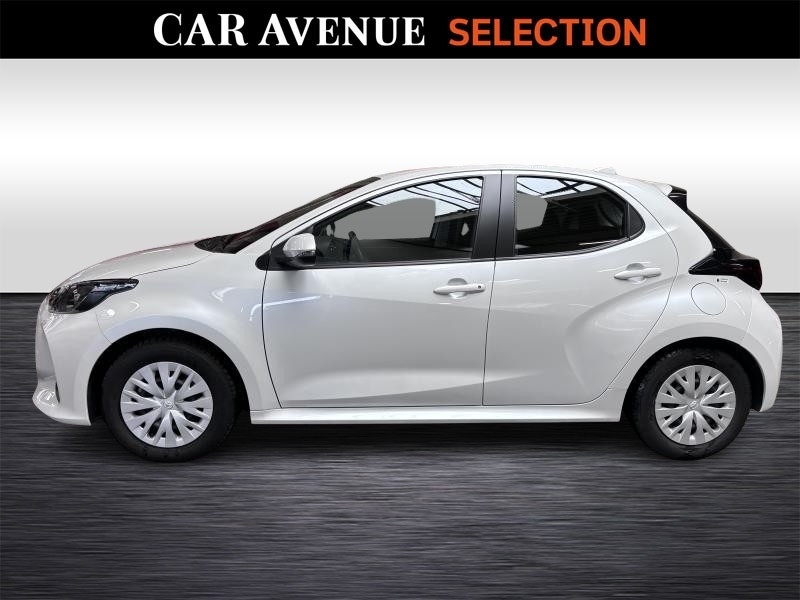 Occasion TOYOTA Yaris 1.5 TNGA HEV Dynamic 2023 WHITE 20990 € à Seraing