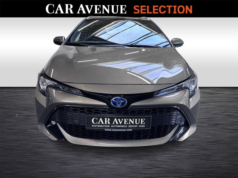 Used TOYOTA Corolla Touring Spt 1.8 Hybrid Dynamic  + Business Pack Navi 2022 BRONZE € 23490 in Seraing