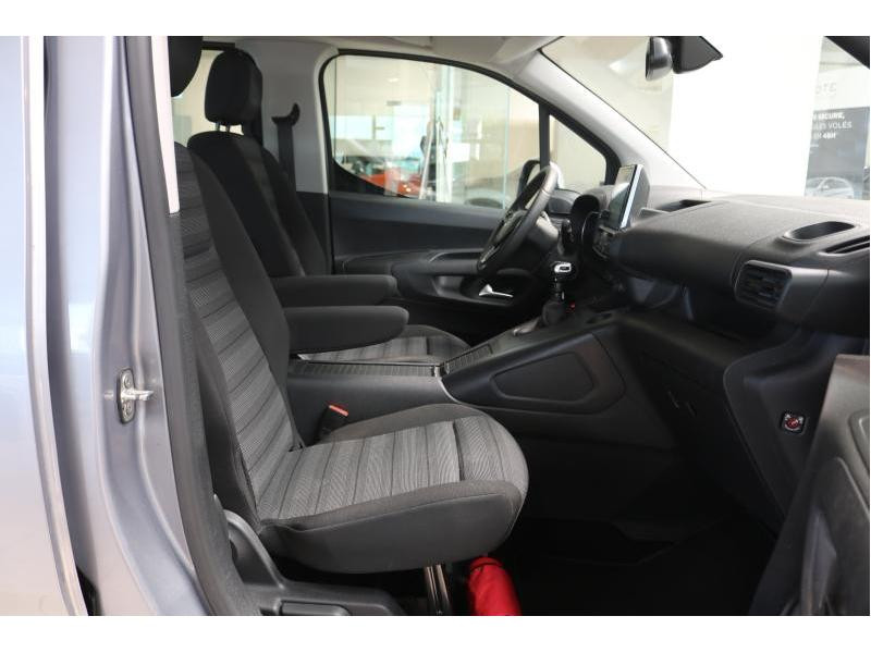 Occasion OPEL Combo Tour Life E Edition 1.2i 81kW 2020 ANTHRACITE 16990 € à Wavre