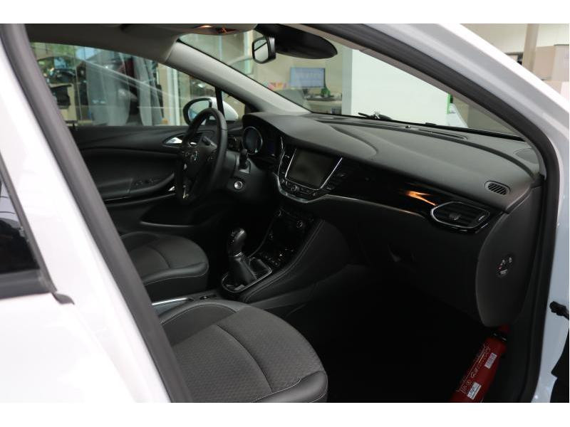 Occasion OPEL Astra Sports Tourer Innovation 1.6 CDTI 118 kW 2017 WHITE 10590 € à Wavre