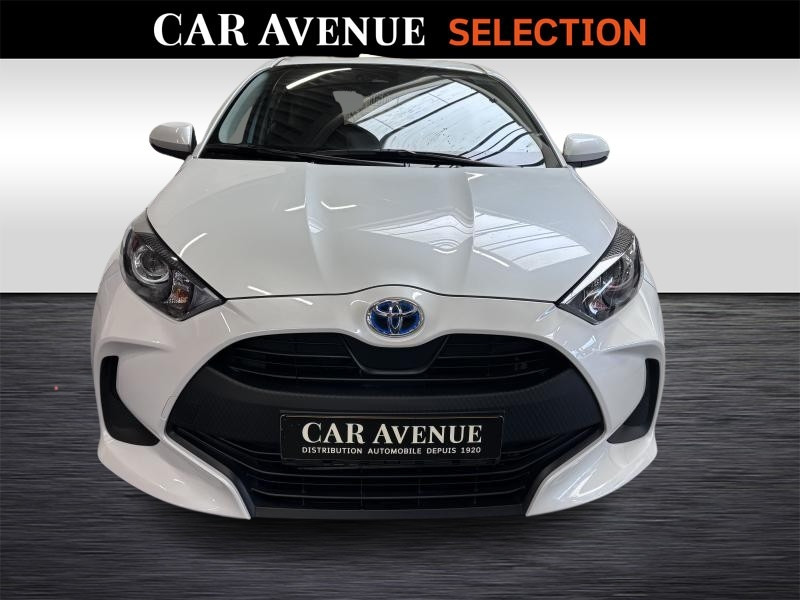 Used TOYOTA Yaris 1.5 TNGA HEV Dynamic 2023 WHITE € 20990 in Seraing