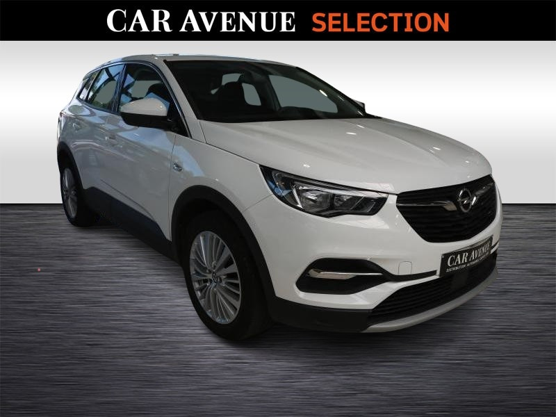 Used OPEL Grandland X Innovation 1.2 EcoTech 96 kW 2019 WHITE € 14900 in Wavre