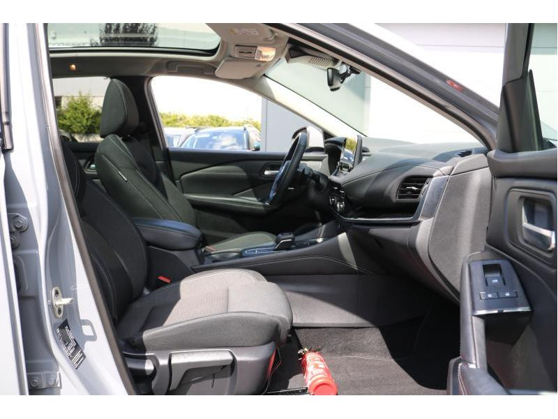 Used NISSAN Qashqai N-Connecta 1.3 DIGT Mhev X-Tro 2022 GREY € 21890 in Wavre