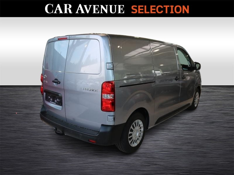 Used TOYOTA PROACE Comfort 1.5 D-4D 88 kW 2023 GREY € 27000 in Wavre