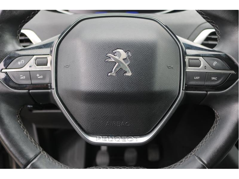 Occasion PEUGEOT 5008 Allure 1.2 PureTech 96 kW 2018 GREY 16990 € à Wavre