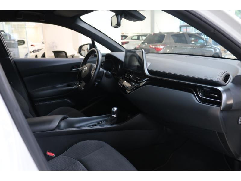 Occasion TOYOTA C-HR C-BUSINESS Plus 1.8 HSD 2019 WHITE 18490 € à Wavre