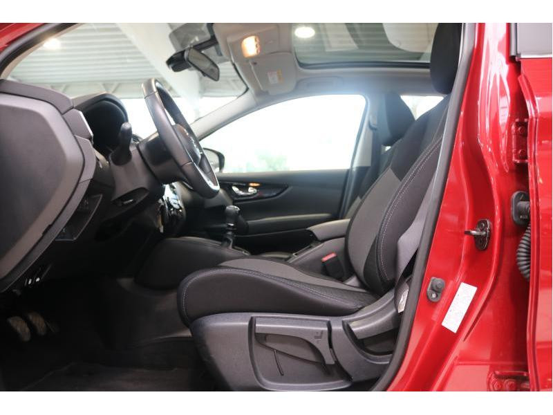 Occasion NISSAN Qashqai Urban Edition 1.3 DIG-T 103 kW 2020 RED 15890 € à Wavre