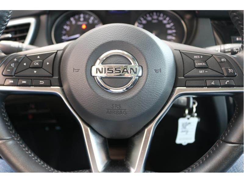 Used NISSAN Qashqai Urban Edition 1.3 DIG-T 103 kW 2020 RED € 15890 in Wavre