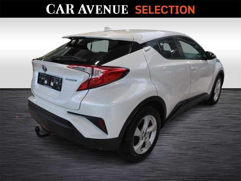 Occasion TOYOTA C-HR C-BUSINESS Plus 1.8 HSD 2019 WHITE 18490 € à Wavre