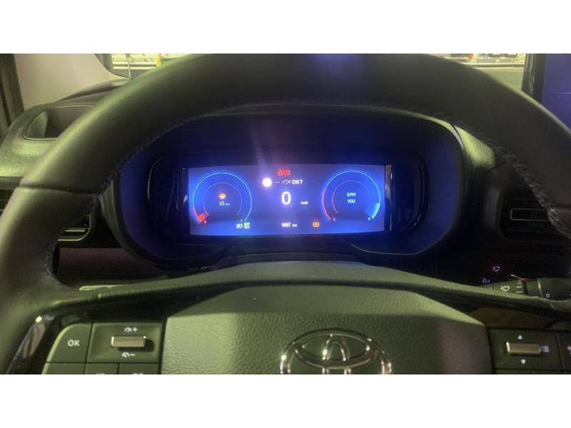 Occasion TOYOTA PROACE CITY Verso 1.2L Petrol Family 5pl  GREEN 29790 € à Wavre