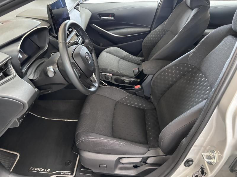Occasion TOYOTA Corolla 1.8 Hybrid T/S Facelift Dynamic + Busines 2023 GREY 26390 € à Wavre
