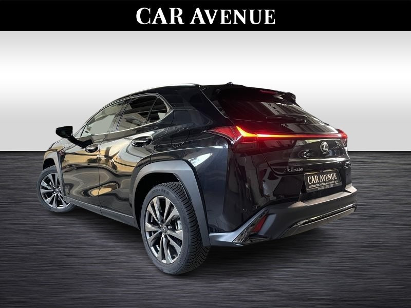 Occasion LEXUS UX 2.0 F-Sport Design 2023 BLACK 33750 € à Waterloo