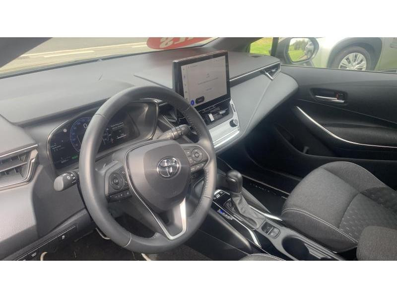 Occasion TOYOTA Corolla 1.8 TS CVT Dynamic 2023 BROWN 25690 € à Wavre
