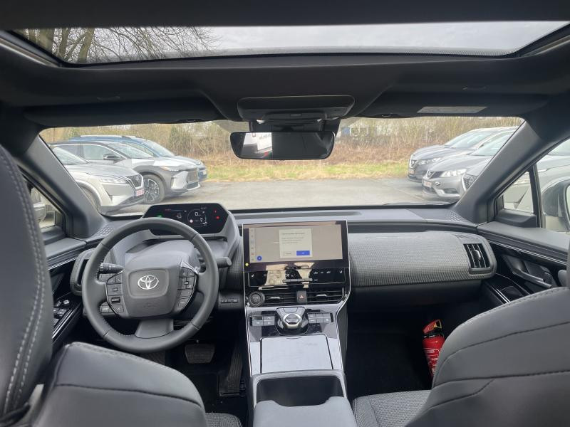 Occasion TOYOTA bZ4X EV 2WD Style 2025 SILVER 44790 € à Wavre
