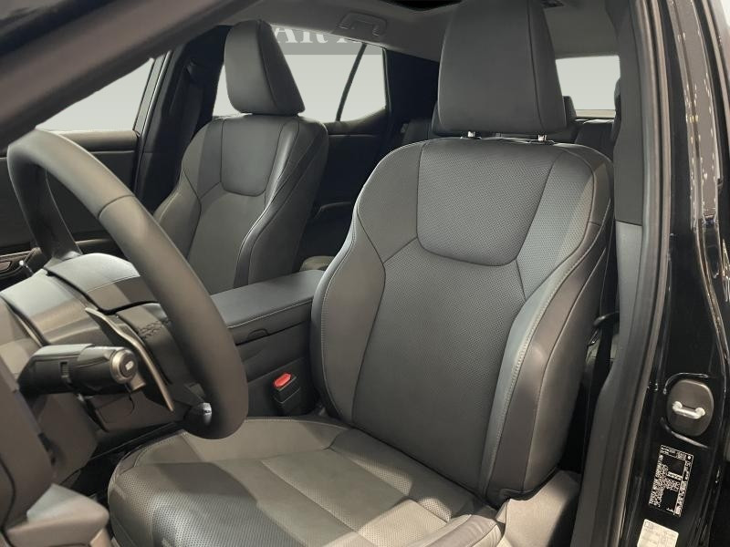Used LEXUS RZ 300 e Executive line  BLACK € 58340 in Waterloo
