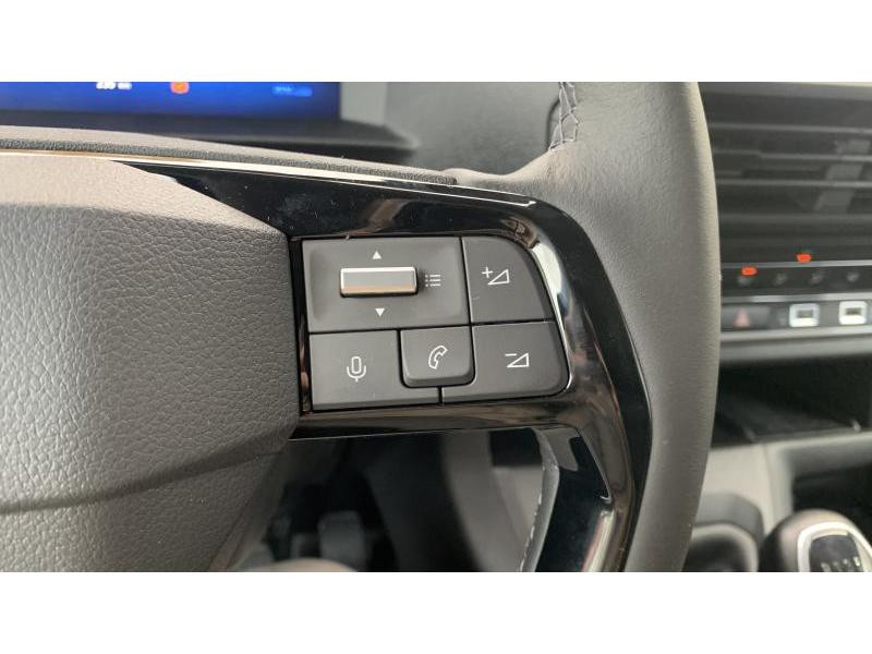 Occasion TOYOTA PROACE 2.0L Diesel 144hp Dynamic 1d  GREY 36390 € à Wavre