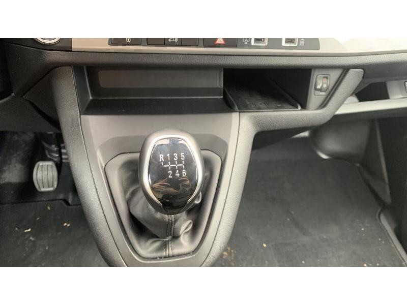 Occasion TOYOTA PROACE 2.0L Diesel 144hp Dynamic 1d  GREY 36390 € à Wavre