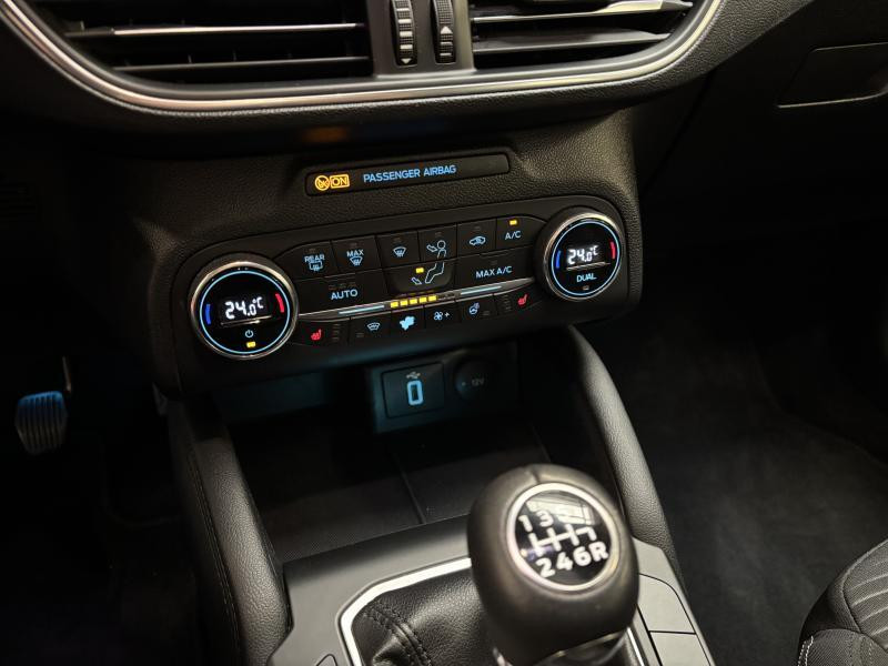 Occasion FORD Focus Titanium S 2019 GREY 12490 € à Seraing