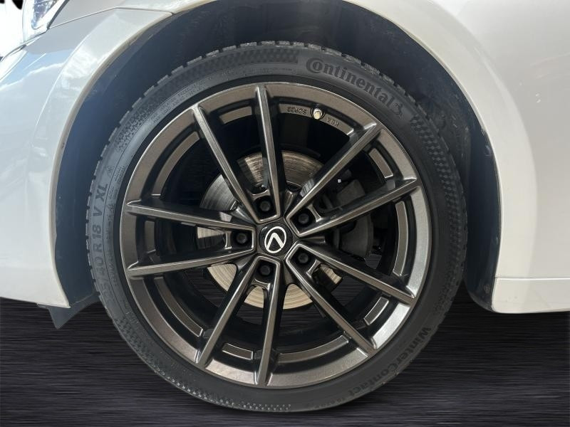 Occasion LEXUS IS 2.5 Executive 2019 WHITE 23990 € à Wavre