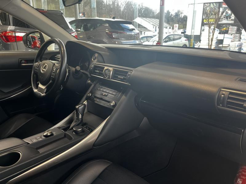 Occasion LEXUS IS 2.5 Executive 2019 WHITE 23990 € à Wavre
