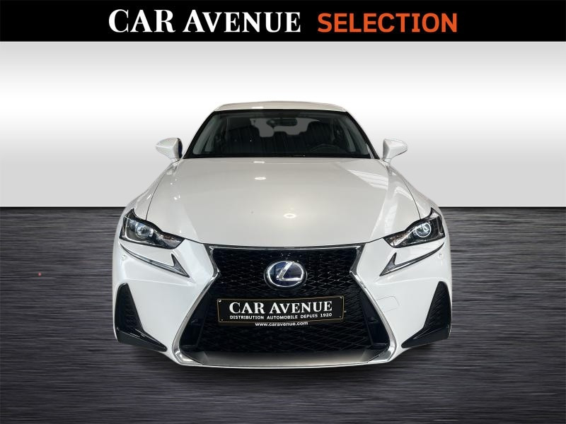 Occasion LEXUS IS 2.5 Executive 2019 WHITE 23990 € à Wavre
